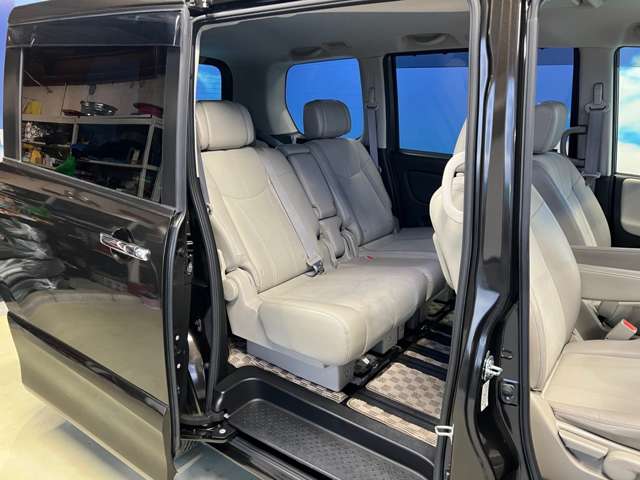 日産 セレナ ２．０ ハイウェイスター Ｇ エアロモード Ｓ－ＨＹＢＲＩＤ アドバンスドセーフティ パッケージ H27年 (東北) 99