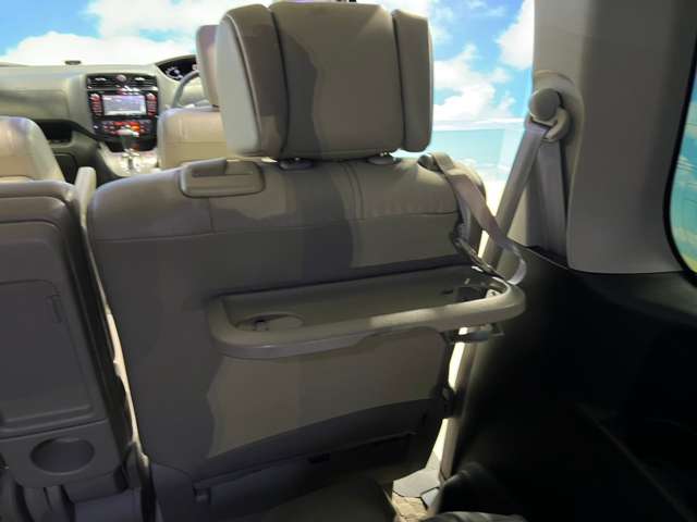 日産 セレナ ２．０ ハイウェイスター Ｇ エアロモード Ｓ－ＨＹＢＲＩＤ アドバンスドセーフティ パッケージ H27年 (東北) 99