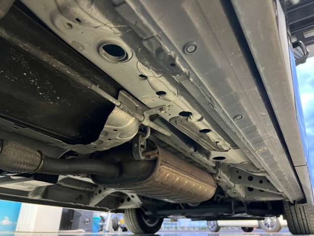 日産 セレナ ２．０ ハイウェイスター Ｇ エアロモード Ｓ－ＨＹＢＲＩＤ アドバンスドセーフティ パッケージ H27年 (東北) 99