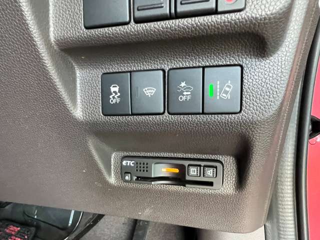 ホンダ フリード　ハイブリッド １．５ ハイブリッド Ｇ ホンダセンシング H29年 (東北) 99