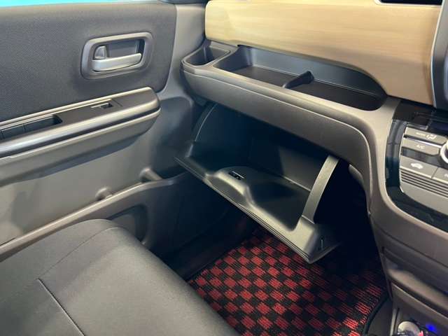 ホンダ フリード　ハイブリッド １．５ ハイブリッド Ｇ ホンダセンシング H29年 (東北) 99