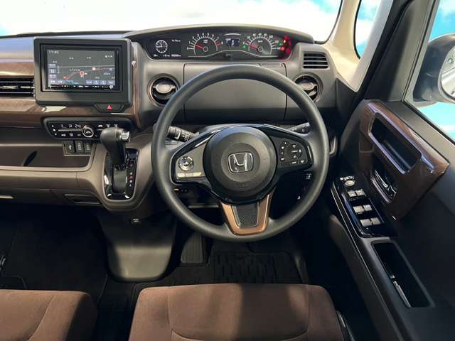 ホンダ Ｎ　ＢＯＸ ６６０ Ｇ ＥＸ ホンダセンシング カッパーブラウンスタイル R1年 (東北) 99