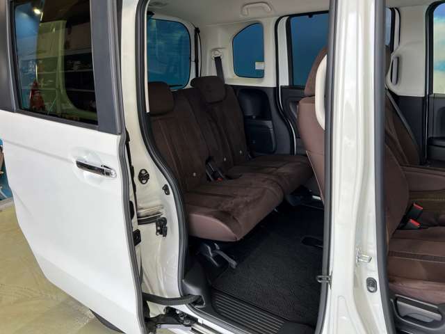 ホンダ Ｎ　ＢＯＸ ６６０ Ｇ ＥＸ ホンダセンシング カッパーブラウンスタイル R1年 (東北) 99