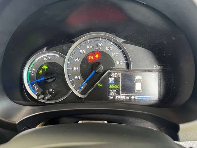 トヨタ ヴィッツ　ハイブリッド １．５ ハイブリッド Ｆ R1年 (東北) 99