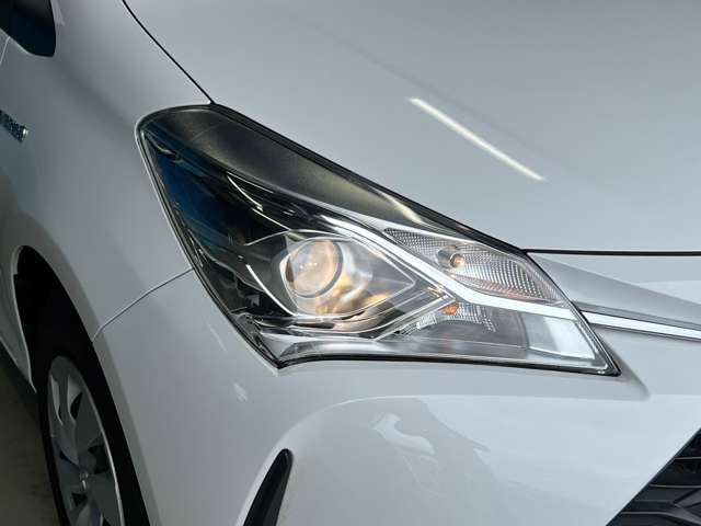 トヨタ ヴィッツ　ハイブリッド １．５ ハイブリッド Ｆ R1年 (東北) 99