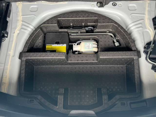 トヨタ ヴィッツ　ハイブリッド １．５ ハイブリッド Ｆ R1年 (東北) 99