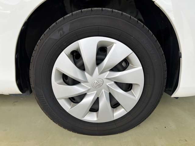 トヨタ ヴィッツ　ハイブリッド １．５ ハイブリッド Ｆ R1年 (東北) 99