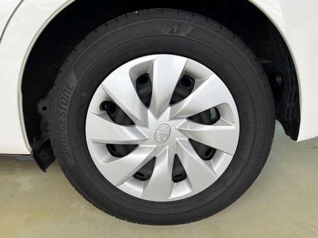 トヨタ ヴィッツ　ハイブリッド １．５ ハイブリッド Ｆ R1年 (東北) 99