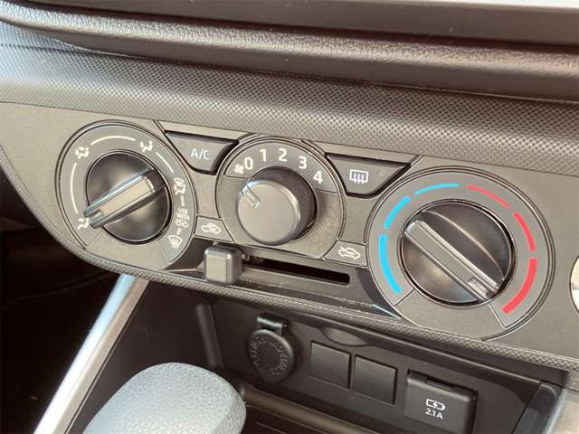 トヨタ ライズ １．２ Ｘ R5年 (東海) 99