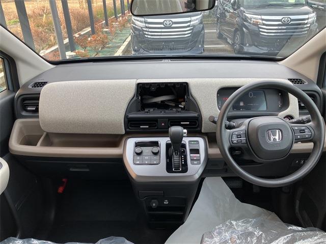 ホンダ フリード　ハイブリッド １．５ Ｅ：ＨＥＶ エアー R6年 (東海) 99