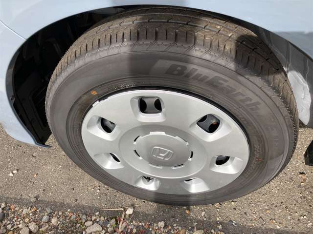 ホンダ フリード　ハイブリッド １．５ Ｅ：ＨＥＶ エアー R6年 (東海) 99