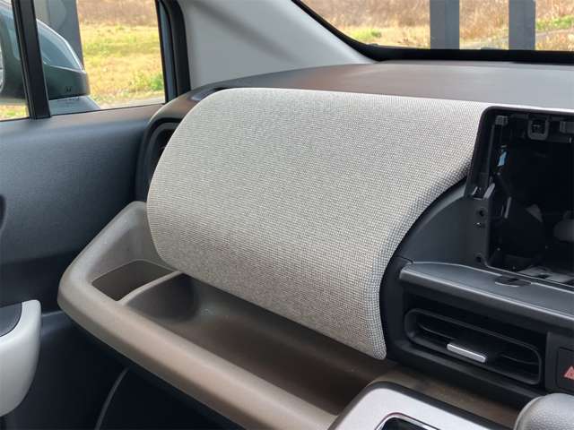 ホンダ フリード　ハイブリッド １．５ Ｅ：ＨＥＶ エアー R6年 (東海) 99