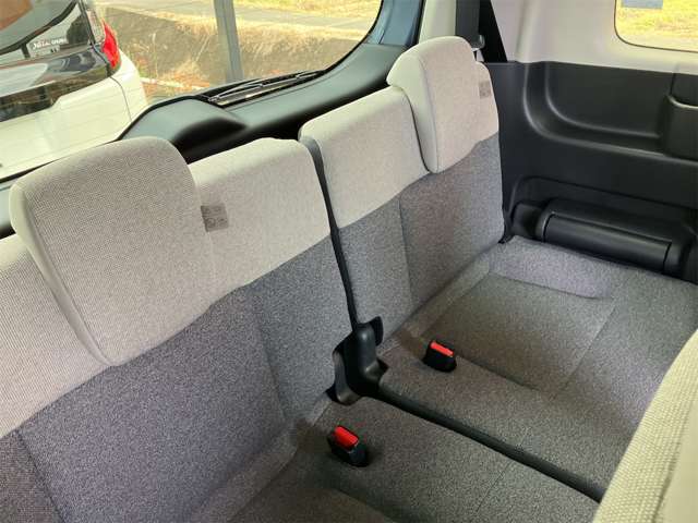 ホンダ フリード　ハイブリッド １．５ Ｅ：ＨＥＶ エアー R6年 (東海) 99