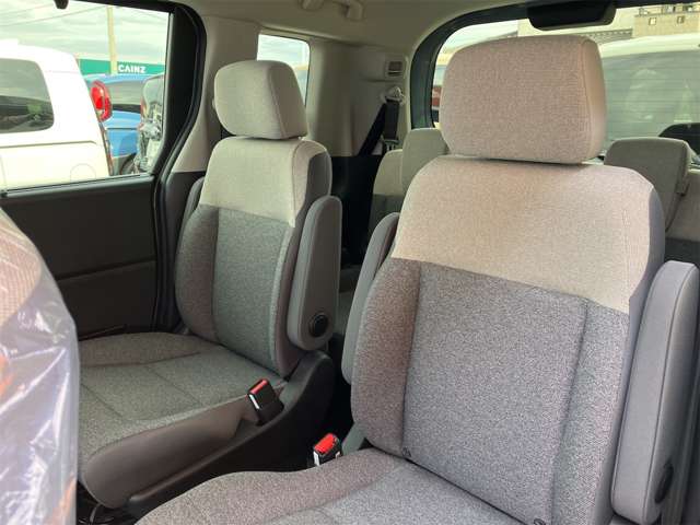 ホンダ フリード　ハイブリッド １．５ Ｅ：ＨＥＶ エアー R6年 (東海) 99