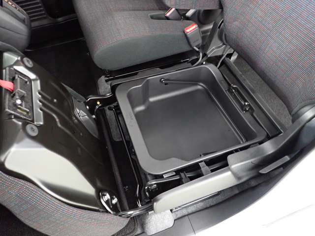 スズキ スペーシア ６６０ ハイブリッド Ｘ R5年 (関東) 99