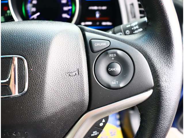 ホンダ フィット　ハイブリッド １．５ ハイブリッド Ｌパッケージ H27年 (関東) 99