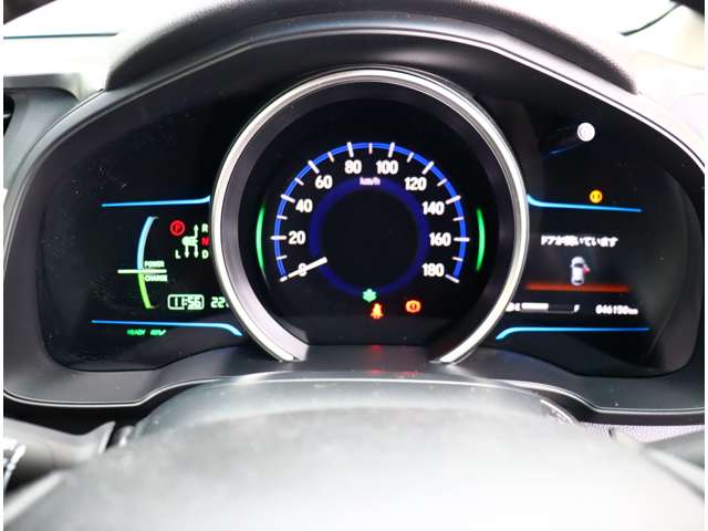 ホンダ フィット　ハイブリッド １．５ ハイブリッド Ｌパッケージ H27年 (関東) 99