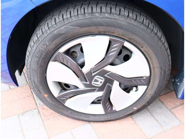 ホンダ フィット　ハイブリッド １．５ ハイブリッド Ｌパッケージ H27年 (関東) 99