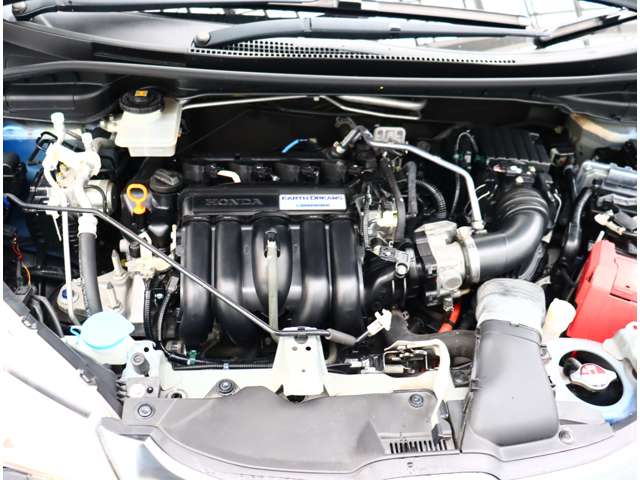 ホンダ フィット　ハイブリッド １．５ ハイブリッド Ｌパッケージ H27年 (関東) 99