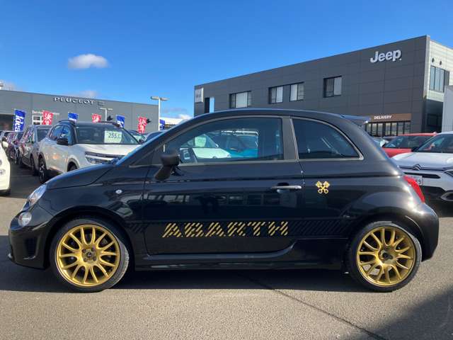 アバルト ６９５セッタンタチンクエ アニヴェルサーリオ １．４ R6年 (東北) 99