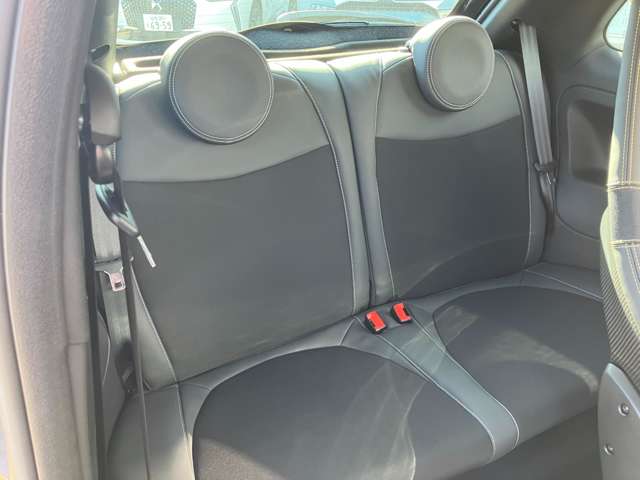 アバルト ６９５セッタンタチンクエ アニヴェルサーリオ １．４ R6年 (東北) 99