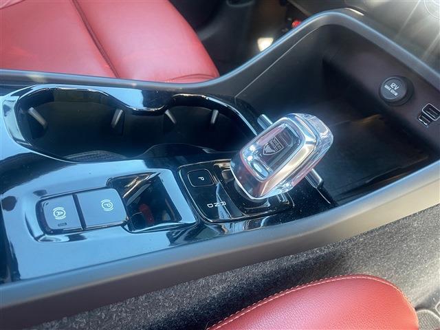 ボルボ ＸＣ４０ Ｔ４ ＡＷＤ インスクリプション ４ＷＤ R1年 (東北) 99