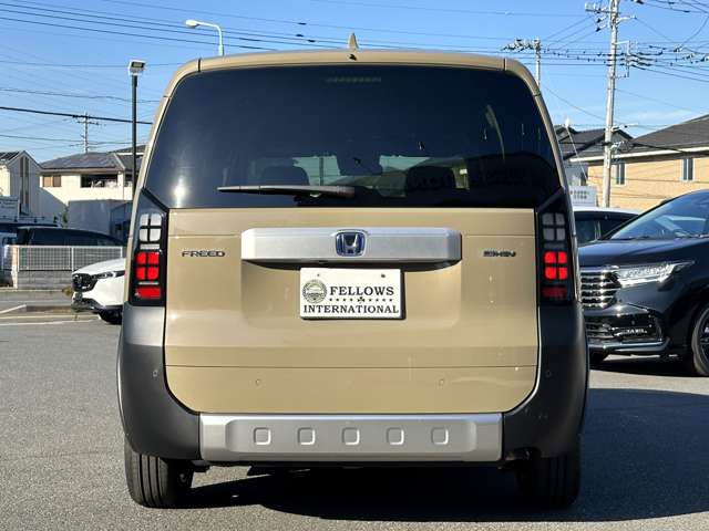 ホンダ フリード　ハイブリッド １．５ Ｅ：ＨＥＶ クロスター R6年 (関東) 99