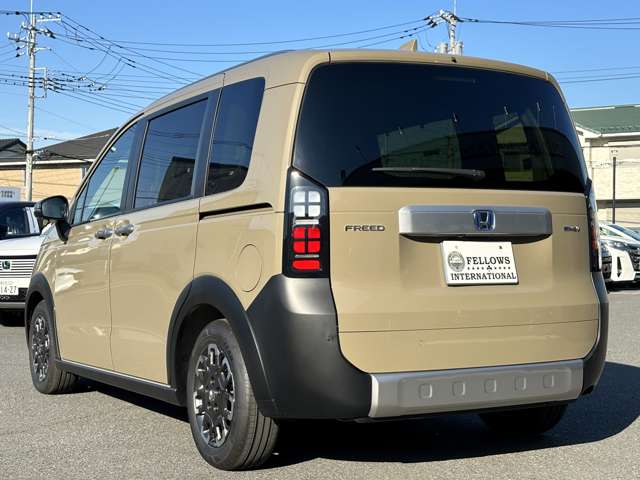 ホンダ フリード　ハイブリッド １．５ Ｅ：ＨＥＶ クロスター R6年 (関東) 99