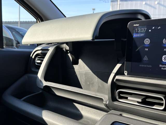 ホンダ フリード　ハイブリッド １．５ Ｅ：ＨＥＶ クロスター R6年 (関東) 99