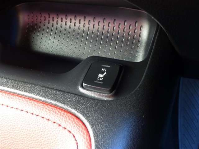 トヨタ カローラスポーツ　ハイブリッド １．８ ハイブリッド Ｇ Ｚ R1年 (東北) 99