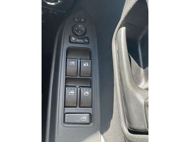 ダイハツ タント ６６０ Ｌ R5年 (中国) 99