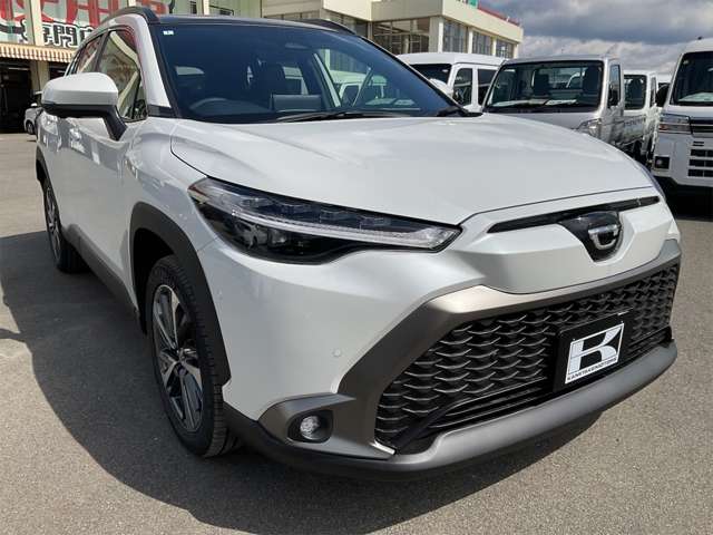 トヨタ カローラクロス　ハイブリッド １．８ ハイブリッド Ｚ R6年 (近畿) 99