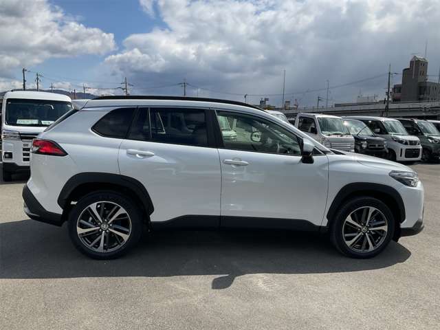 トヨタ カローラクロス　ハイブリッド １．８ ハイブリッド Ｚ R6年 (近畿) 99