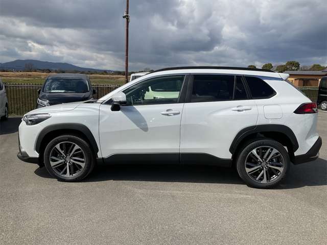 トヨタ カローラクロス　ハイブリッド １．８ ハイブリッド Ｚ R6年 (近畿) 99