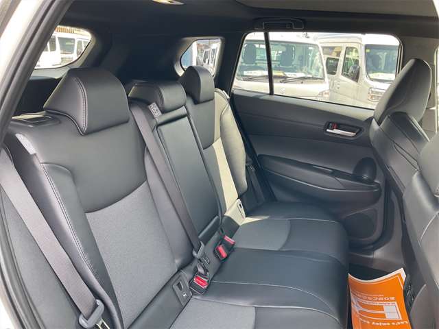 トヨタ カローラクロス　ハイブリッド １．８ ハイブリッド Ｚ R6年 (近畿) 99