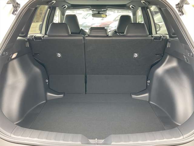 トヨタ カローラクロス　ハイブリッド １．８ ハイブリッド Ｚ R6年 (近畿) 99