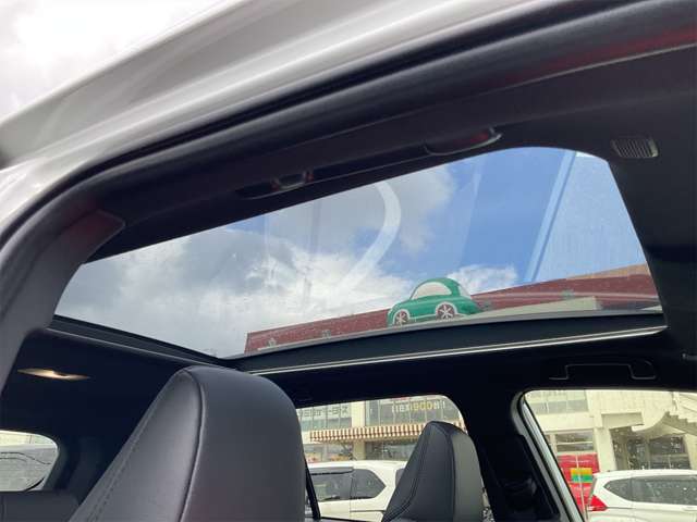 トヨタ カローラクロス　ハイブリッド １．８ ハイブリッド Ｚ R6年 (近畿) 99