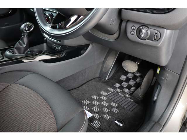 ミニ ミニクラブマン クーパー H30年 (近畿) 99