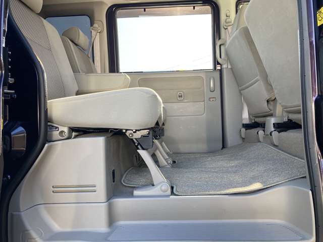 スズキ エブリイワゴン ６６０ ＰＺターボスペシャル ４ＷＤ H24年 (東北) 99