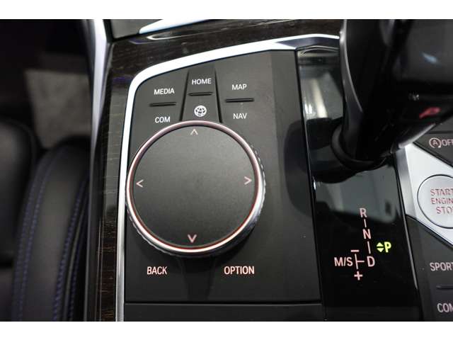 ＢＭＷ ３シリーズ ３２０Ｄ Ｘドライブ Ｍスポーツ ディーゼルターボ ４ＷＤ R1年 (近畿) 99