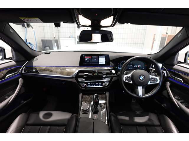 ＢＭＷ ５シリーズ ５２３Ｄ Ｍスポーツ ディーゼルターボ R1年 (近畿) 99