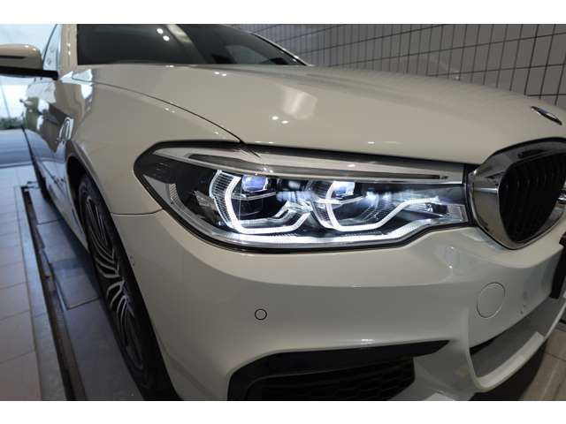 ＢＭＷ ５シリーズ ５２３Ｄ Ｍスポーツ ディーゼルターボ R1年 (近畿) 99