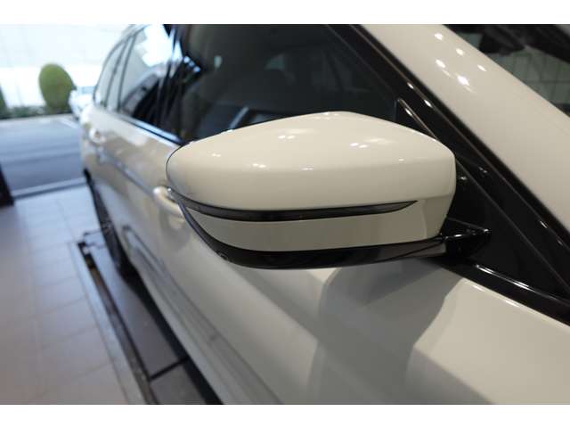 ＢＭＷ ５シリーズ ５２３Ｄ Ｍスポーツ ディーゼルターボ R1年 (近畿) 99