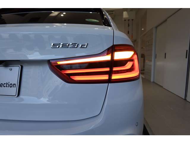 ＢＭＷ ５シリーズ ５２３Ｄ Ｍスポーツ ディーゼルターボ R1年 (近畿) 99