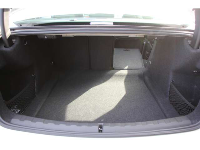 ＢＭＷ ３シリーズ ３２０ｉ　Ｍスポーツ R1年 (関東) 99