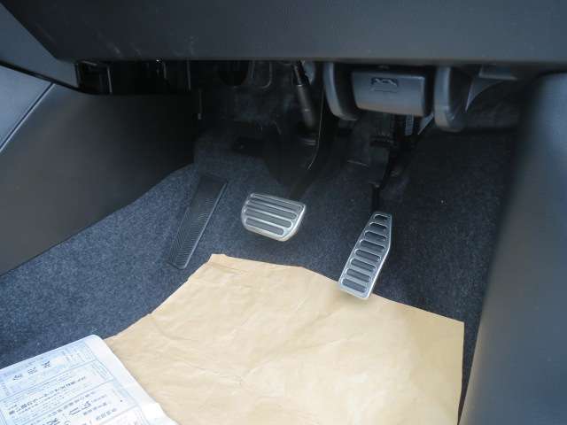 スズキ スイフト スポーツ １．４ R6年 (関東) 99