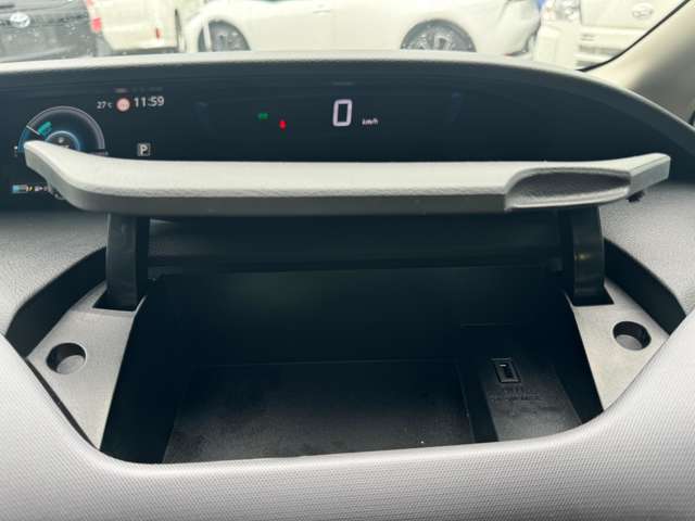 日産 セレナ １．２ Ｅ－ＰＯＷＥＲ ＸＶ R1年 (東北) 99