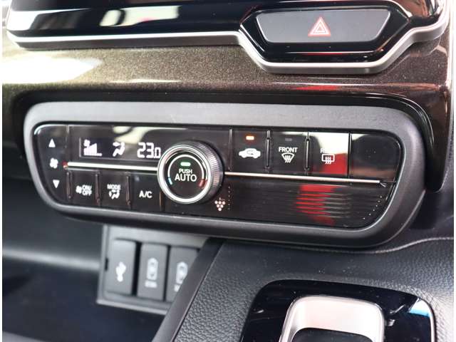 ホンダ Ｎ　ＢＯＸ カスタム ６６０ Ｇ ＥＸ ターボ ホンダセンシング H30年 (関東) 99