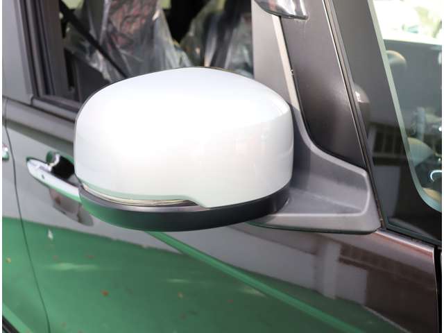 ホンダ Ｎ　ＢＯＸ カスタム ６６０ Ｇ ＥＸ ターボ ホンダセンシング H30年 (関東) 99