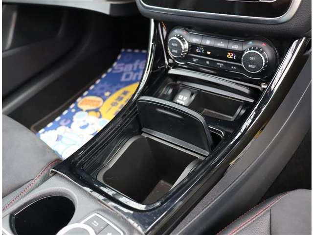 メルセデスベンツ ＣＬＡシューティングブレーク ＣＬＡ１８０　スポーツ H27年 (関東) 99